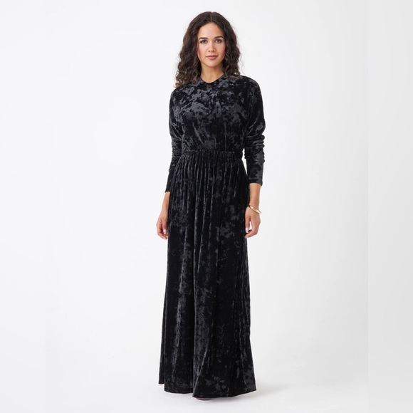 Dresses & Skirts - Black Velvet • Dress Maxi Long Sleeve Crushed Christmas NWT Goth XS NWT